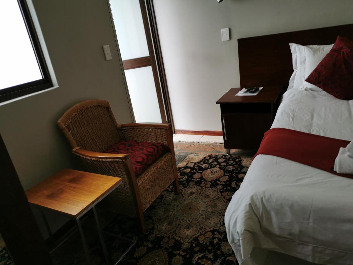约翰内斯堡 普雷斯顿47号旅馆酒店 外观 照片