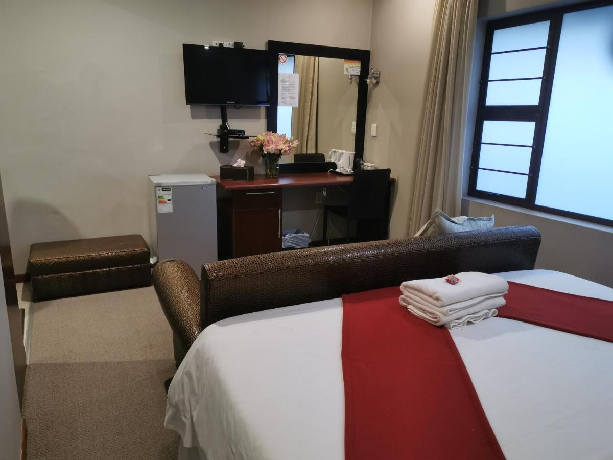 约翰内斯堡 普雷斯顿47号旅馆酒店 外观 照片